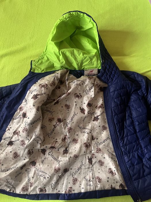 Продам две осенней куртки