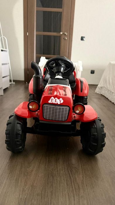 Продам детский трактор