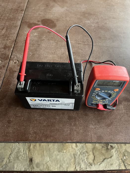Акумулатори за мотор / ATV / скутер – VARTA AGM + FULBAT (12V)