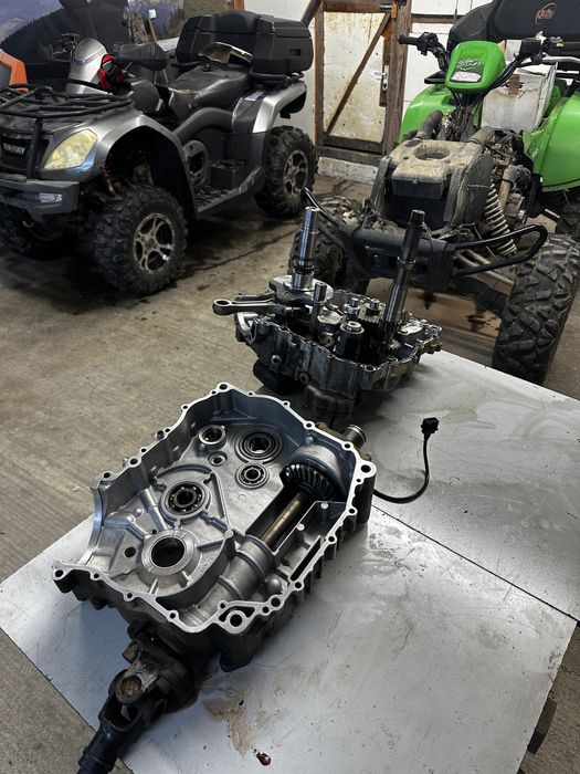 Mecanic reparatii atv buggy RZR can am polaris cf moto linhai tgb 4x4