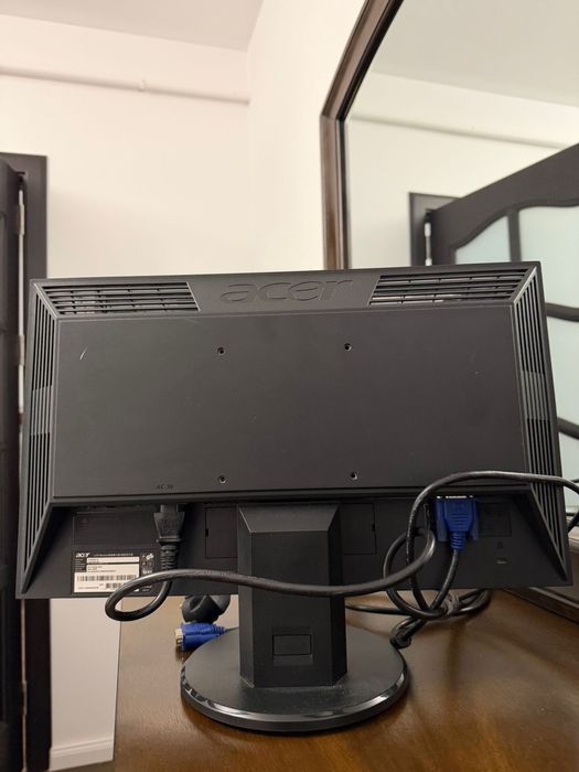 Monitor Acer 18 inch