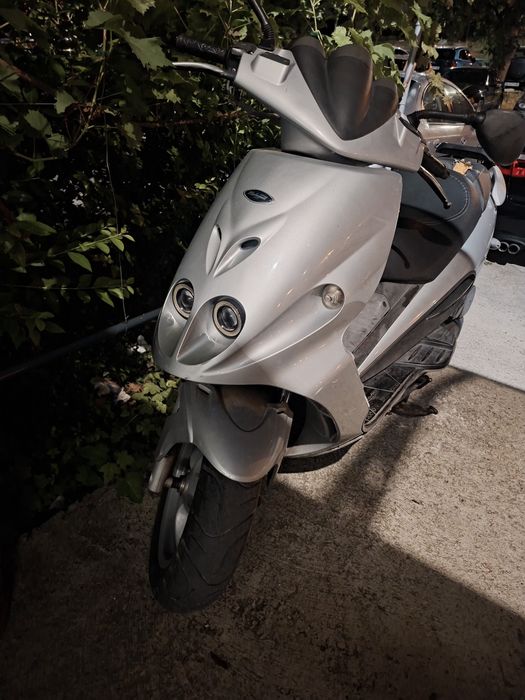Malaguti F12 MAX