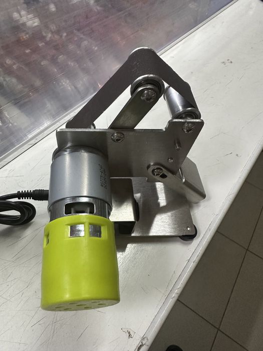 Продам мини гриндер