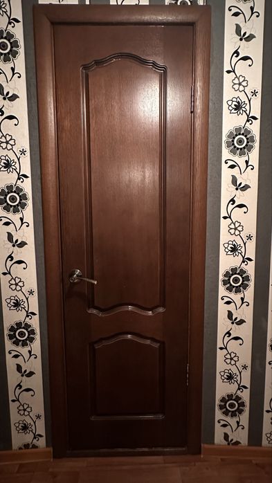 Двери межкомнатные деревянные