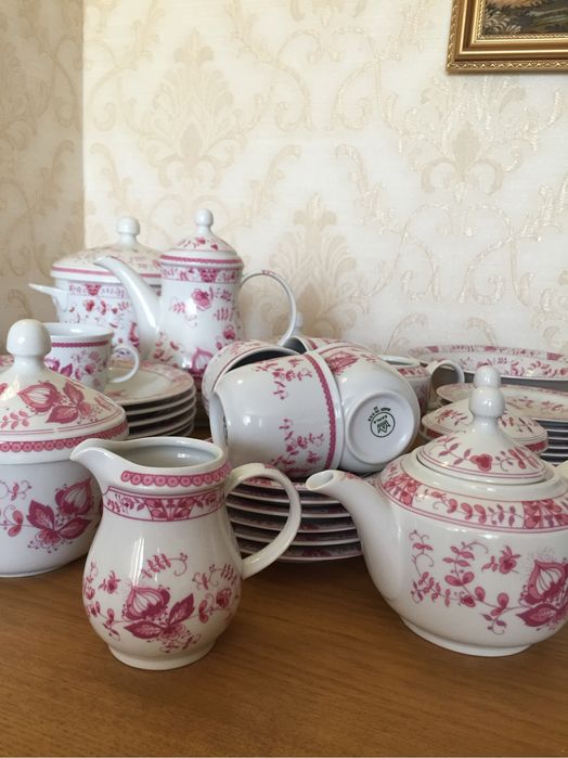 Продам сервиз чайно- столовый Германия