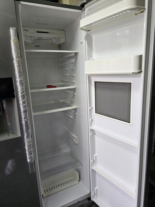 Хладилник LG GS3159PVBV компресор и платка работят