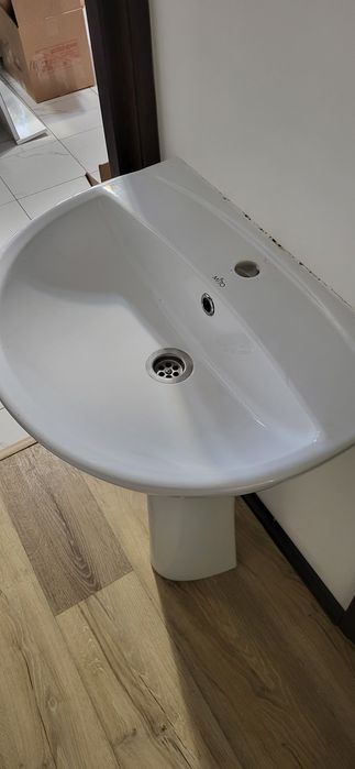 Продам раковину для ванны