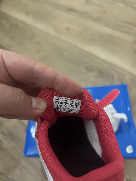 Продам кеды 23 размер