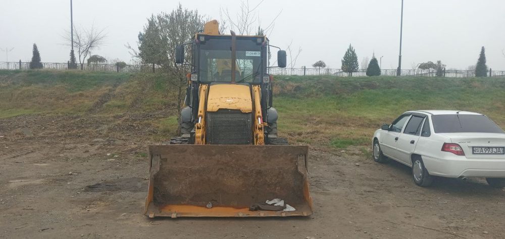 Liu Gong traktor sotiladi