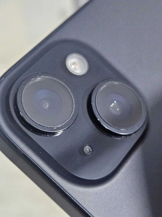 iPhone 15, 128GB, чёрный, батарея 81%
