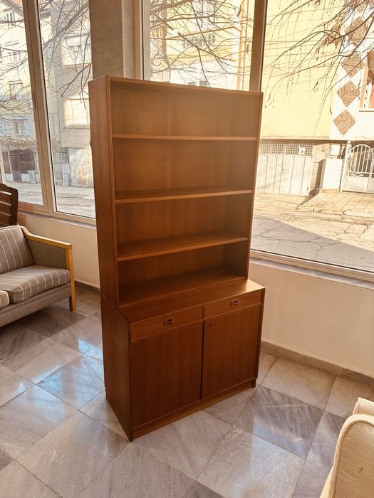 Датски винтидж шкаф / етажерка – Mid-Century Modern (1960–70 г.)