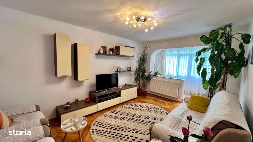 Apartament 4 camere decomandat | Str. Banat | Etaj 3/4 — fotografia 1