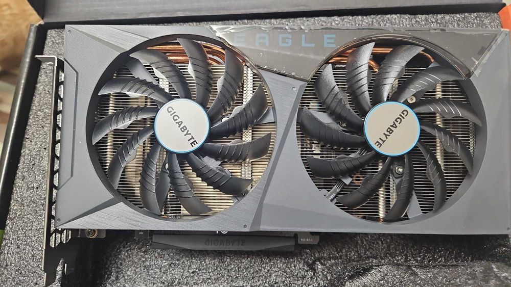 Placa video GeForce RTX 3060 Ti Gaming OC PRO 8G  Gigabite