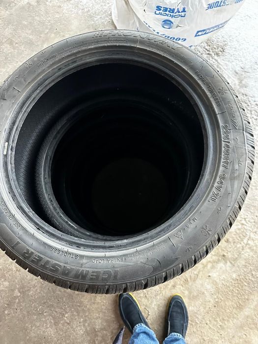 Покрышки зимние 17