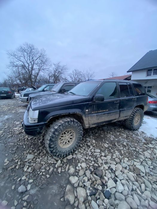 Dezmembrez jeep zj