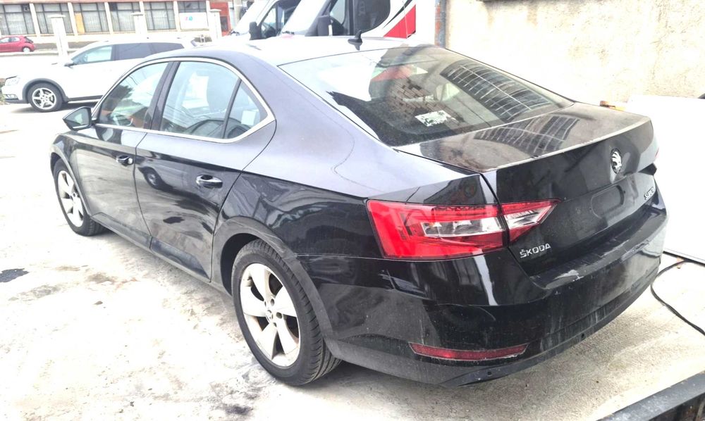 Skoda Superb III 2017 на части