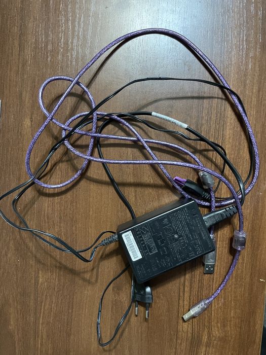 Принтер F2483 (в хорошем состоянии)