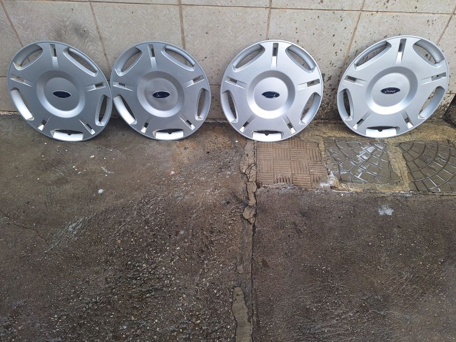 Оригинални Тасове за Форд 16 цола !