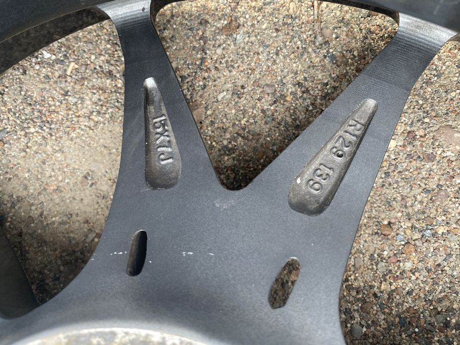 Продам диски rays или обмен на айфон