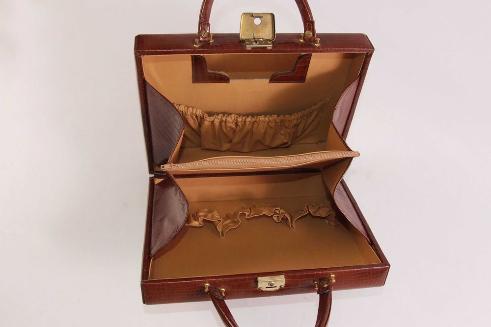 Geanta DIPLOMAT dama, piele naturala aligator, cheita, Made in England, NOUA