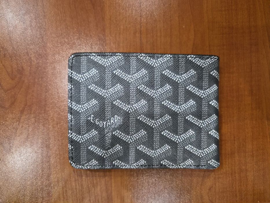 Goyard grey wallet