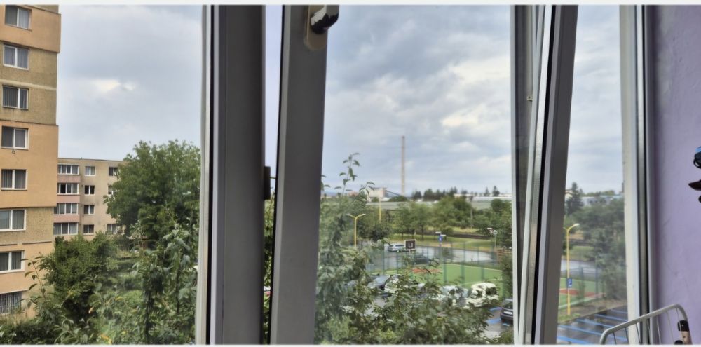 Garsonieră decomandată zona Astra