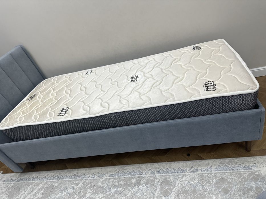 Продам матрас срочно