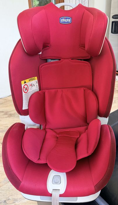 Scaun auto Chicco ISOFIX + Top Tether, 0–25 kg, rosu