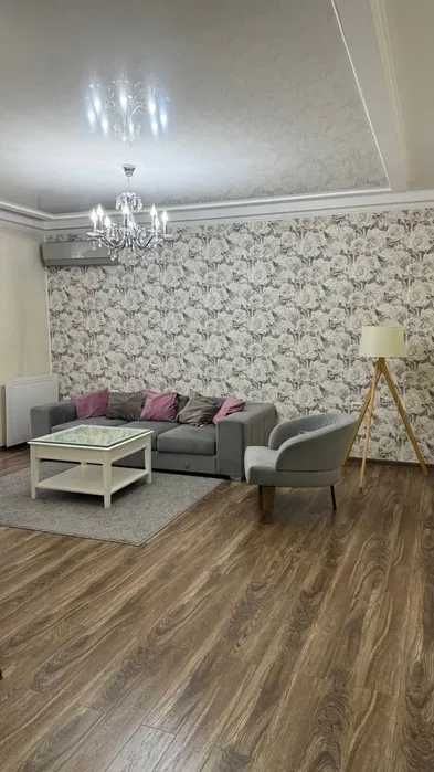 R1 Сдаётся квартира 2/3/9 на метро Минор