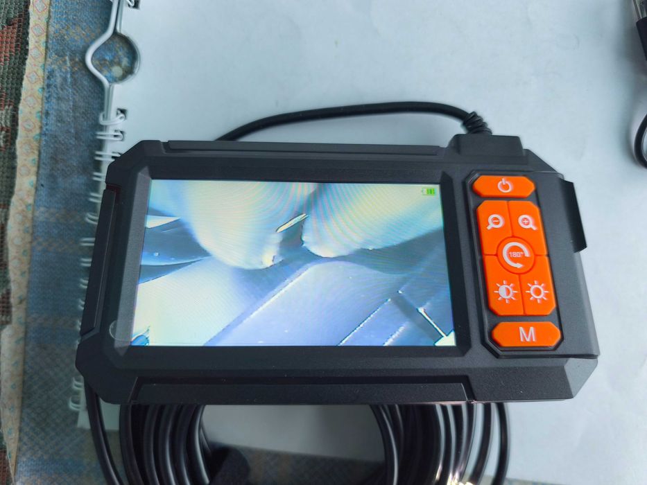 Camera endoscop industrial 10 m cu ecran lcd 11 cm