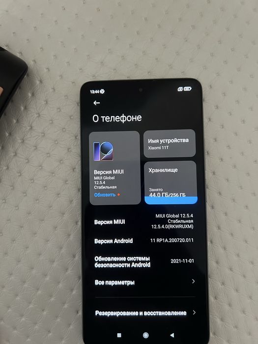 Продам телефон Xiaomi 11T