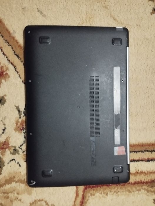 Продам ноутбук Асус в хорошем состоянии