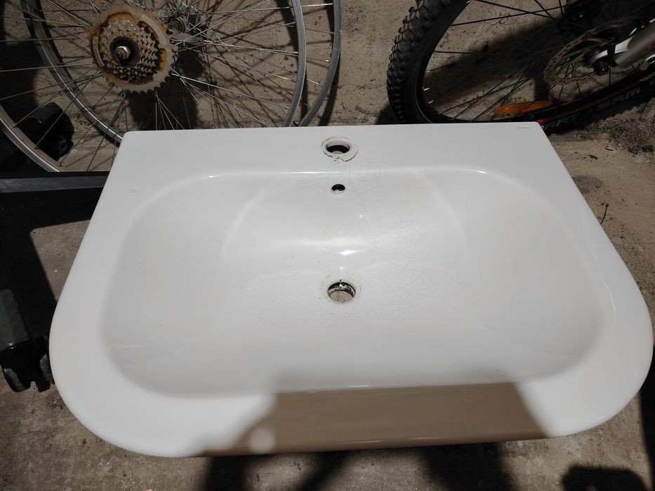 Голяма мивка fayans 68см.