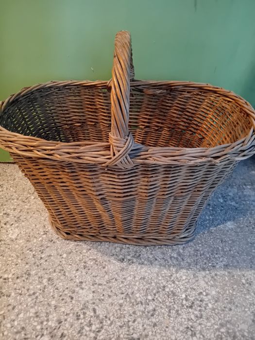 Ратанова кошница.