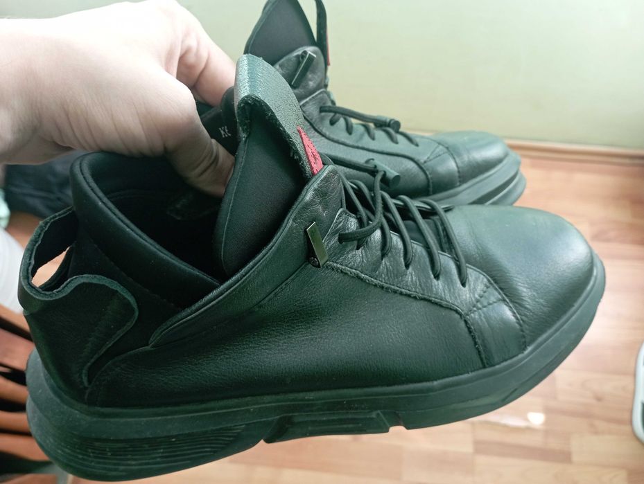 ghete de piele stare buna