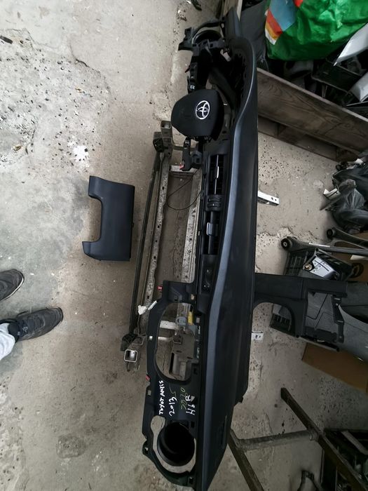 Planșa bord Toyota Auris 2012-2018