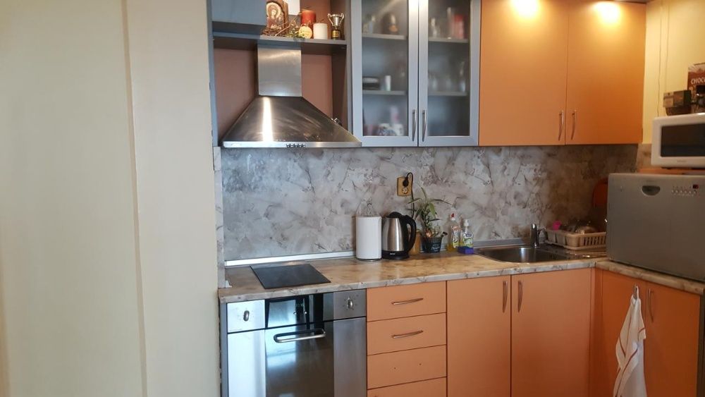 3 стаен обзаведен Възраждане до университета от собственик