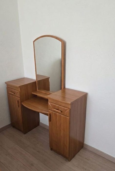 Мебель в хорошем состояние