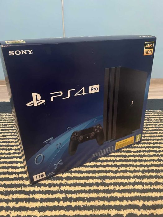Playstation 4 Pro + 14 Jocuri
