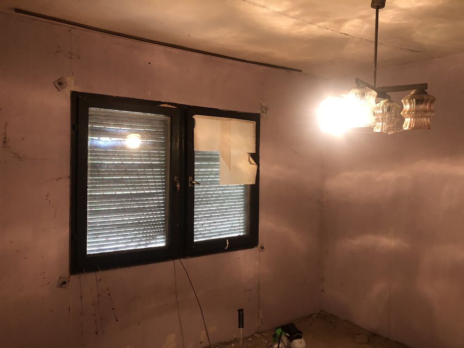 Продава се Къща в Пловдив, Остромила - 54 кв.м за 973 €/кв.м - Снимка #9