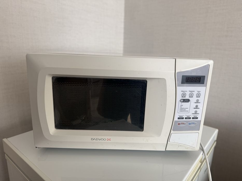 Продам микроволнлвую печь