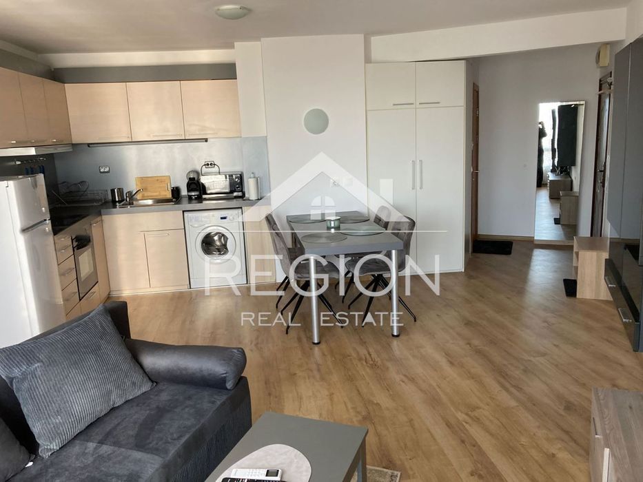 Дава се под наем Двустаен апартамент в Варна, Бриз - 65 кв.м за 663 € - Снимка #1