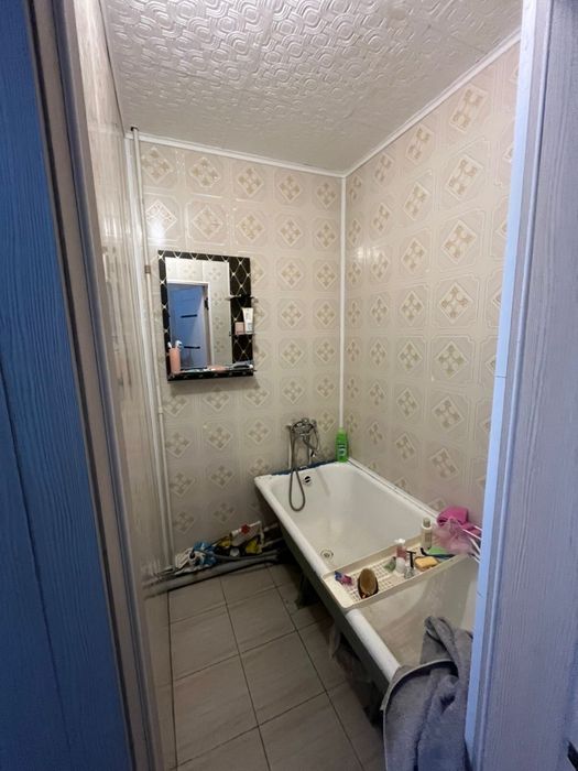 Продаётся 1-комн.кв на 6 микрорайоне