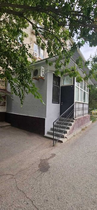 Продается коммерческое помещение пр.Азаттык д.46а