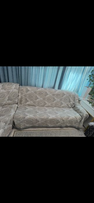 Срочно продам угловой диван!