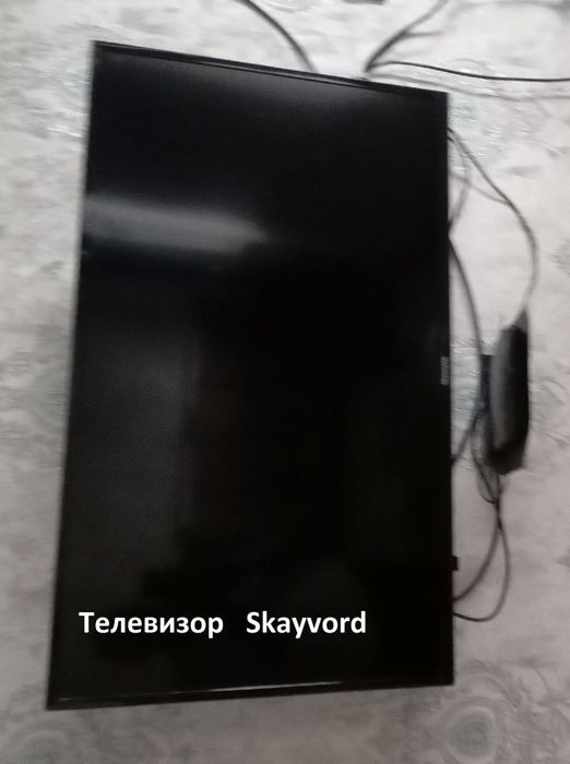 Телевизор Skayvord,отау тарелка,тунер бирге сатылады