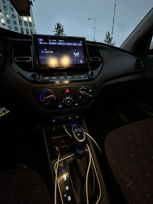 Продам Hyundai Accent