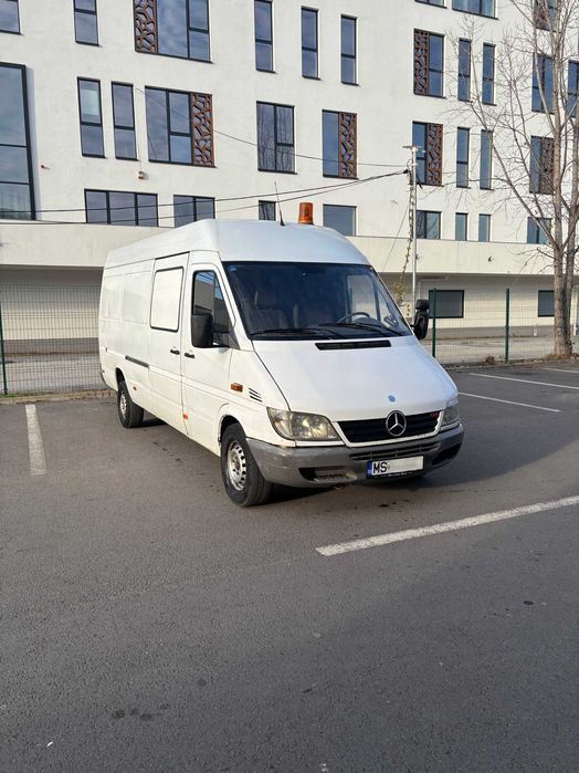 Mercedes Sprinter 313