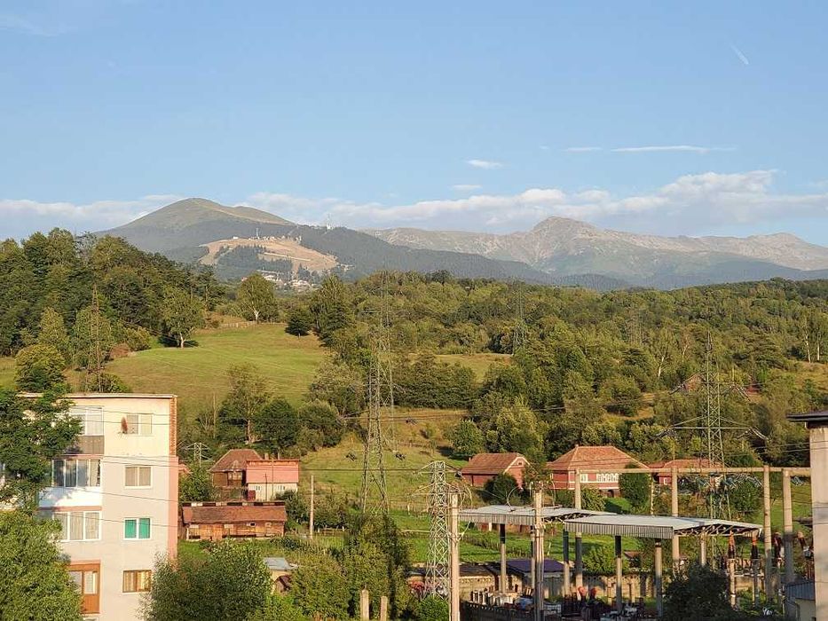 Apartament mobilat de vanzare cu 3 camere