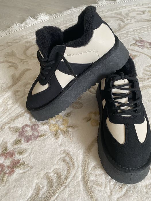 Продам крос уги 38 раз